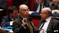 Bernard Cazeneuve 