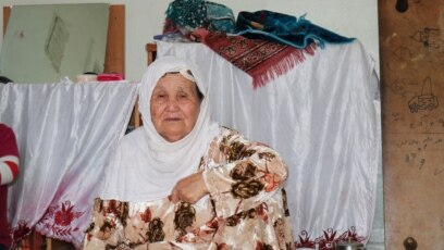 Ғашықтар әйелінің ішіндегі кончалары (порно фото)