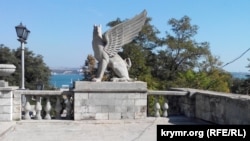 У Керчі руйнується символ міста – Мітрідатські сходи (фотогалерея)