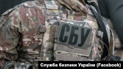 Посадовця відділу досліджень і розслідувань комітету затримали в Києві