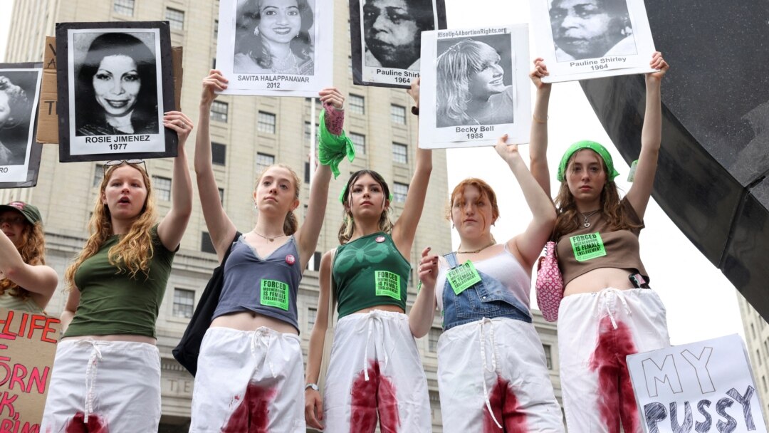 Толкова момичета не оцеляха." Какво ще стане, ако САЩ отменят правото на  аборт