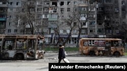 Мер Маріуполя Вадим Бойченко вважає, що дії окупантів ставлять життя понад 100 тисяч маріупольців, які ще лишилися в місті, під загрозу