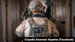 Такими діями російські спецслужби сподівались порушити логістичні шляхи постачання зброї, боєприпасів та пального для Збройних сил України, повідомляє СБУ