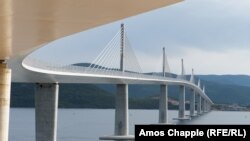 Pelješki most u Hrvatskoj od 26. jula će omogućiti putnicima zaobilazak graničnih prijelaza (Foto: Amos Chapple)