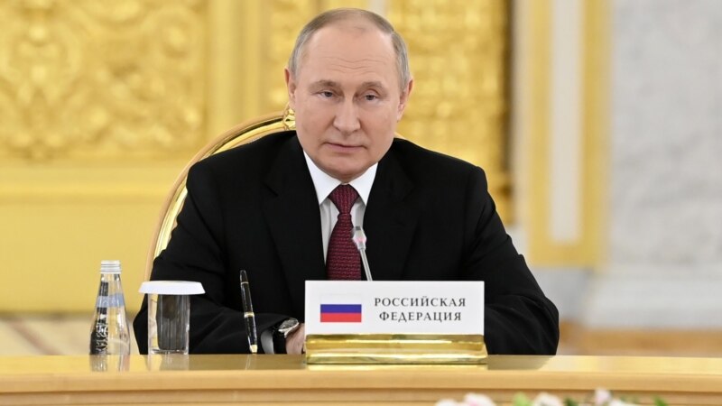 Малку е веројатно дека западните санкции ќе го загрозат владеењето на Путин