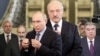 Лукашенко затягивают в войну
