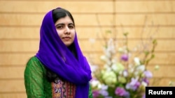 Малала Юсафзай з її партнером Ассером Маліком одружилися на ісламській церемонії у Великій Британії