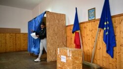 Imagine generică de la o rundă de alegeri din 2024.