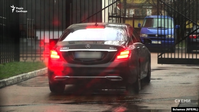 Mercedes S класу, на якому їздить Анатолій Комар