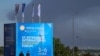 Російський Санкт-Петербург, де 3-6 червня відбувається міжнародний економічний форум, днями вже зазнавав атаки українських сил (на фото: дим після ударів 3 червня)