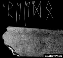 The deeply engraved runic inscriptions on the Lany bone are authentic and have been confirmed using optical and electron microscopy.