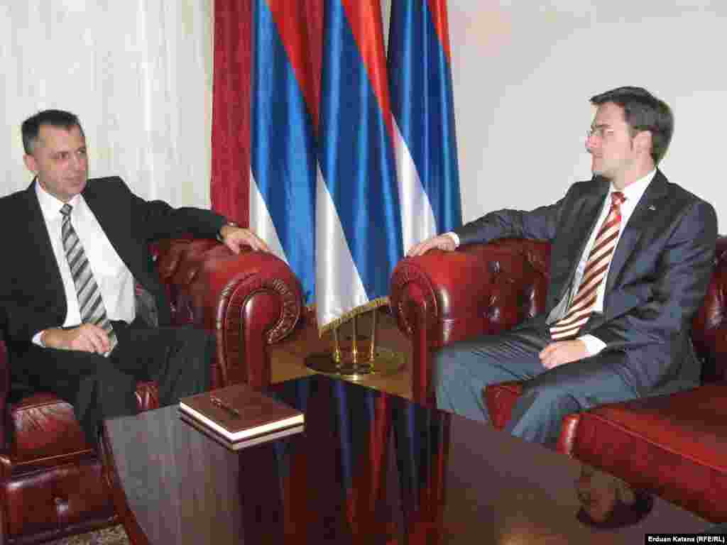 Bosnia-Herzegovina - Meeting of officials of Serbia and Republika Srpska, Igor Radojicic and Nikola Selakovic, Banjaluka, 26Dec2012.