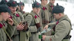 "Красноармейцы" в зимней форме одежды 1939 года. Военно-историческая реконструкция