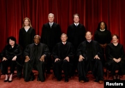 Судьи Верховного суда США, октябрь 2025 года