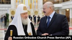 Московський патріарх Кирило і президент Білорусі Олександр Лукашенко (архівне фото)