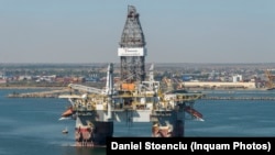 Legea offshore a fost adoptată miercuri în Parlament. O modificare importantă: statul român are drept de preemțiune asupra zăcămintelor care urmează să fie exploatate.