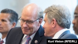 Democrat Congressman Bill Keating (left) and Republican Congressman Michael McCaul (right) are among the lawmakers backing a bipartisan bill that aims to tighten sanctions on Russia’s oil trade. (file photo)