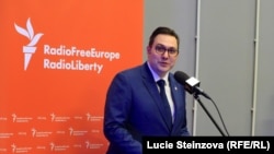 Cehia a fost una din primele țări trecute de Rusia pe lista „statelor ostile”, inclusiv pentru că a început încă din 2014 să expulzeze diplomați ruși. Mai nou, de când este ministru de Externe Jan Lipavský, relațiile sunt încă și mai încordate. 