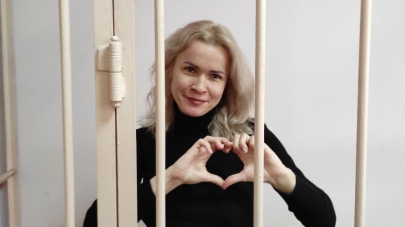 Journalist Ponomarenko, Charged With Discrediting Russian Army, Returned To Pretrial Detention