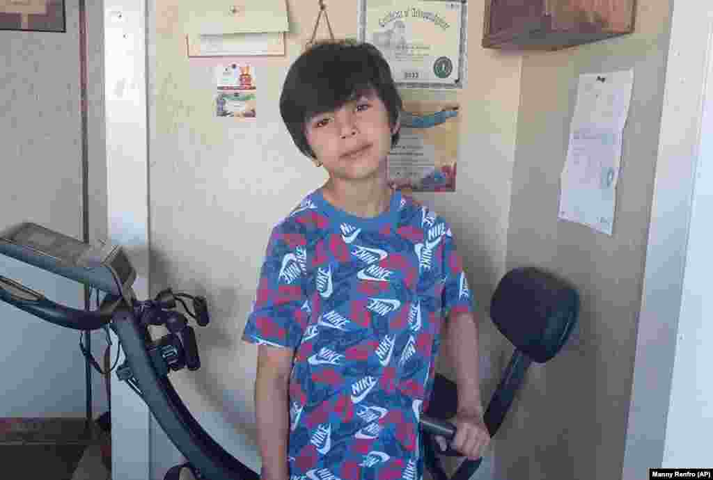 A kép, amelyet Manny Renfro adott át az AP-nek, 2022 márciusában készült az unokájáról, a nyolcéves Uziyah Garciáról, a keddi általános iskolai lövöldözés egyik áldozatáról