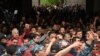 Örmény ellenzéki tüntetők követelik Pasinján miniszterelnök lemondását az Azerbajdzsánnal fennálló konfliktus szerintük helytelen kezelése miatt. Jereván, 2022. május 24. 