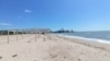 Безлюдний травневий пляж окупованого Бердянська