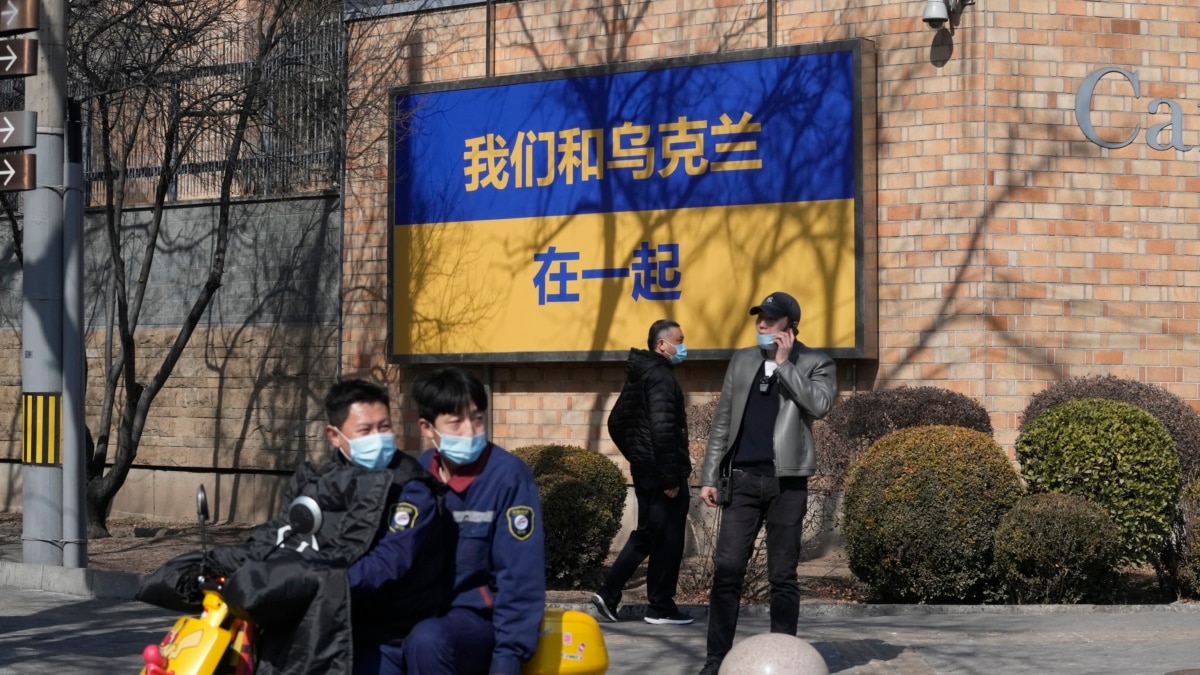 China called on embassies in Beijing to remove signs of support for Ukraine