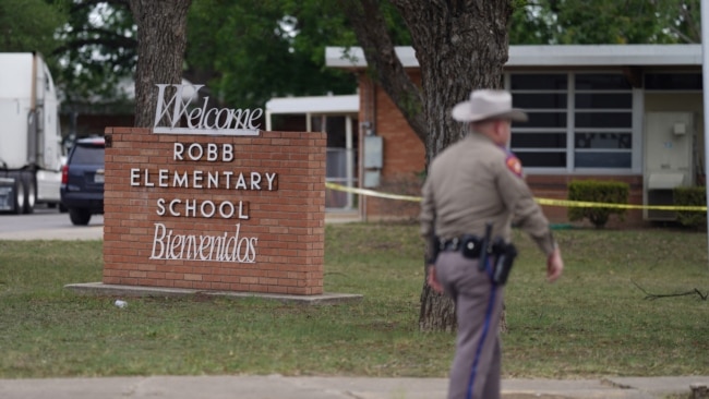 Në Teksas vriten 19 nxënës 