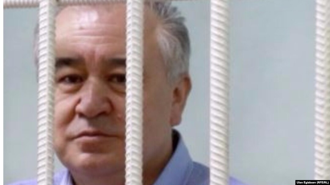 Өмүрбек Текебаев.