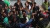 برخی سناتوران: موضوع مهاجرین افغان در یونان بطور جدی بررسی شود