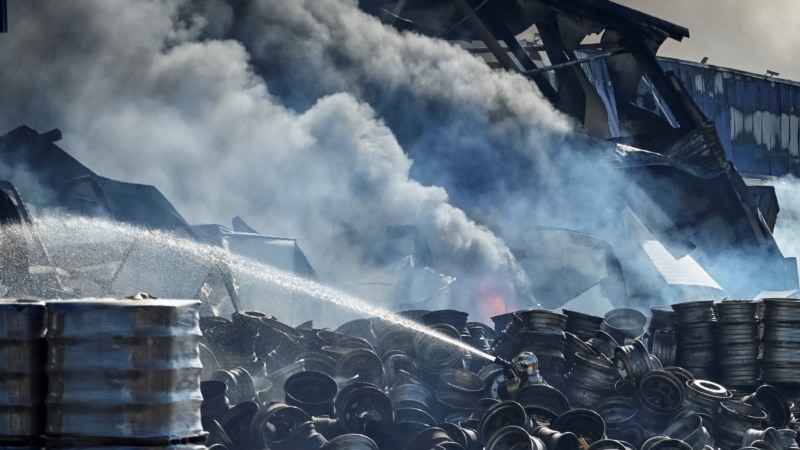 Kyiv high-rise catches fire after Russian drone strike
