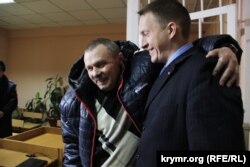 Василий Ганыш с адвокатом. Киев, 14 января 2016 года