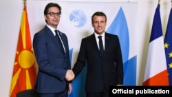 Средба на претседателот Стево Пендаровски со претседателот на Француската Република Емануел Макрон во Париз