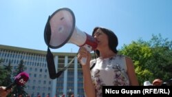 Adunarea Națională ar urma să fie organizată de Cancelaria de Stat a R. Moldova și Aparatul Președintelui, potrivit unei cereri depuse la 11 aprilie la municipalitatea capitalei