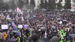 Baku Residents Protest Over Fuel, Food Costs