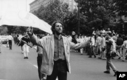 Marian Munteanu, președintele Ligii Studenților de la Universitatea București, 17 mai 1990
