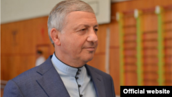 Вячеслав Битаров во время парламентских выборов, 10 сентября 2017 года