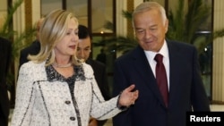 Uzbek President Islam Karimov met with visiting U.S. Secretary of State Hillary Clinton in Tashkent in October.