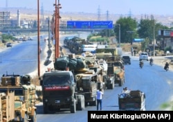 Турецкий военный конвой на севере провинции Идлиб. 30 августа 2019 года