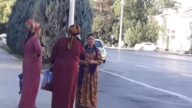 Türkmenistanda aýal-gyzlara prezidentden sowgat gowşuryldy