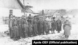Національний узбецький підрозділ при УПА-Північ, 1943 рік. Фото з архіву СБУ