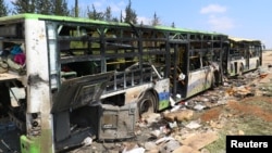 Автобус, повреждённый взрывом. 15 апреля 2017 г. 