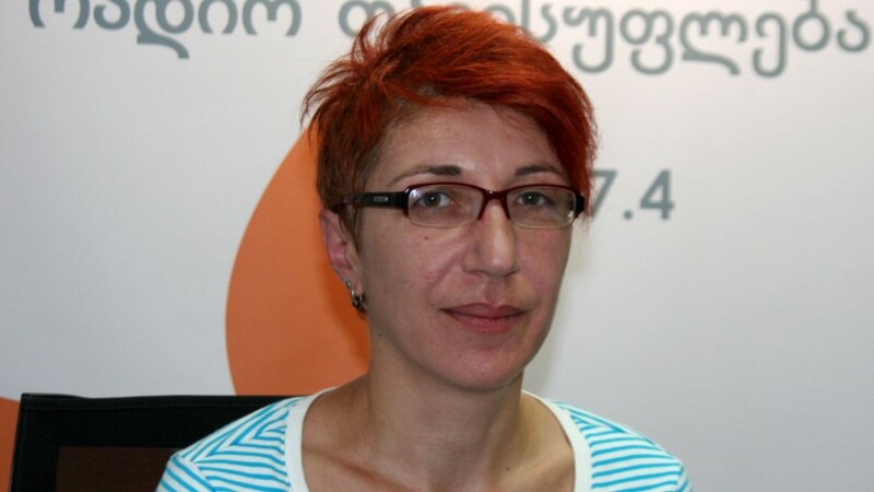 Эка Агдгомелашвили: «Пребывающие в кризисе власти пользуются гомофобными настроениями в обществе»