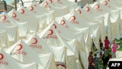 Лагеря для пострадавших в турецкой провинции Ван