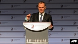 Preşedintele Consiliului European, Donald Tusk, la conferinţa de presă finală a summitului de la Riga