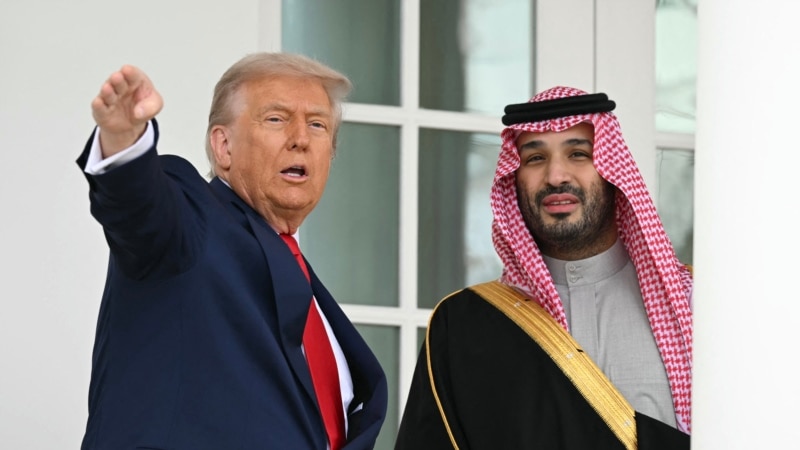 محمد بن سلمان، ولیعهد عربستان، در کاخ سفید مورد استقبال ترامپ قرار گرفت