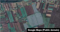 Parcul fotovoltaic din Livada se întinde pe 135 de hectare. Sunt porțiunile cenușii din fotografia aeriană.