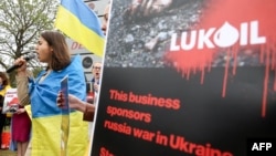 Хора в Белгия протестират с искане за спиране на вноса на руски петрол