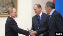 Vladimir Putin, Nikolay Patruşev və Sergey Lavrov
