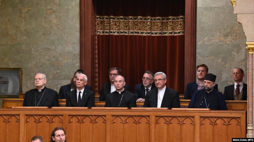 Egyházi vezetők Orbán Viktor miniszterelnöki eskütételén az Országházban 2022. május 16-án